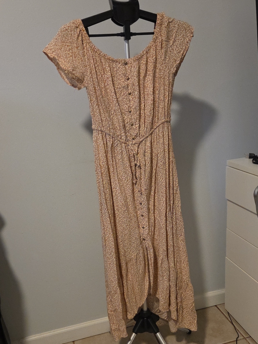 Button-Front Floral Maxi Dress in Peach
